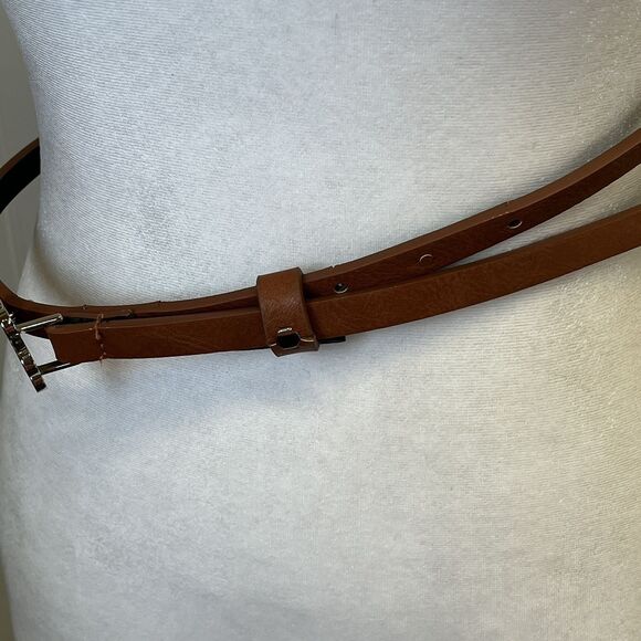 BOHO FAUX LEATHER SKINNY BELT COLORFUL ENAMEL FLOWER BUCKLE. 60's Hippie Vibe - Picture 3 of 6